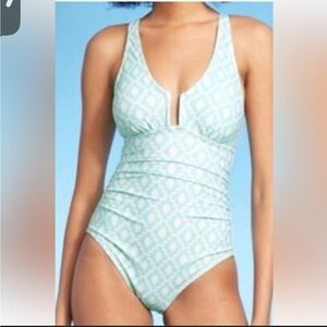 SHADE AND SHORE U WIRE ONE PIECE SWIM SUIT NWT MEDIUM WOMENS SWIM